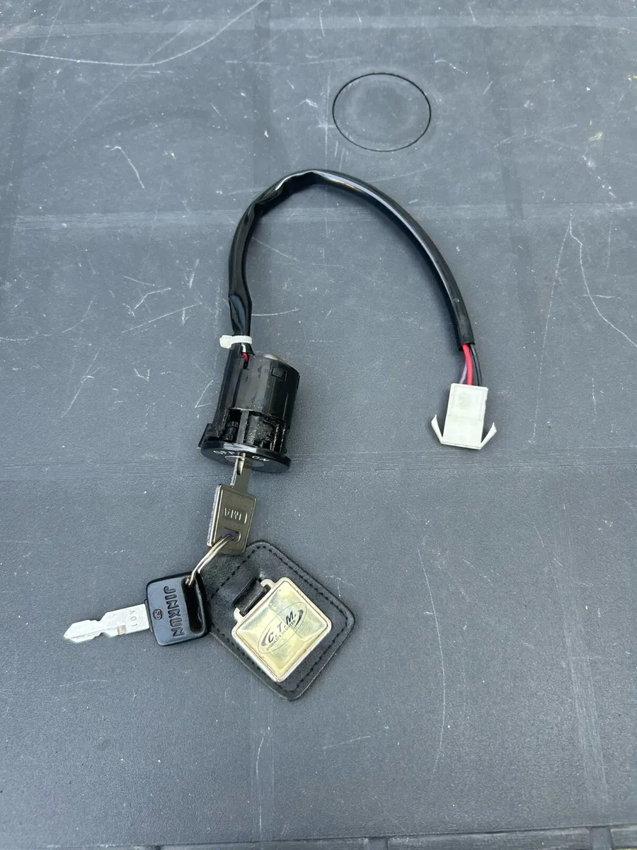 Mobility Scooter Ignition Barrel - Image 1