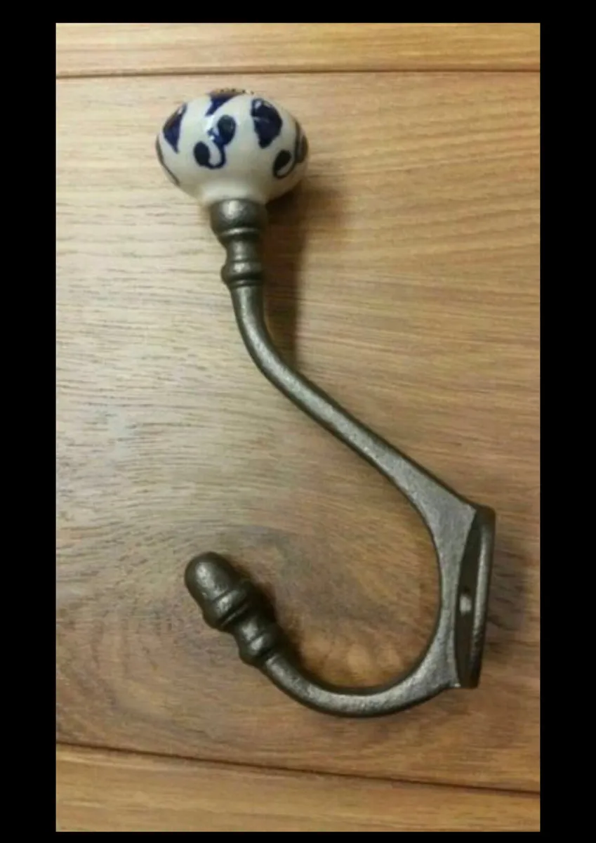 6 x Large Cast Iron Coat Hooks Retro Style NEW - Image 2