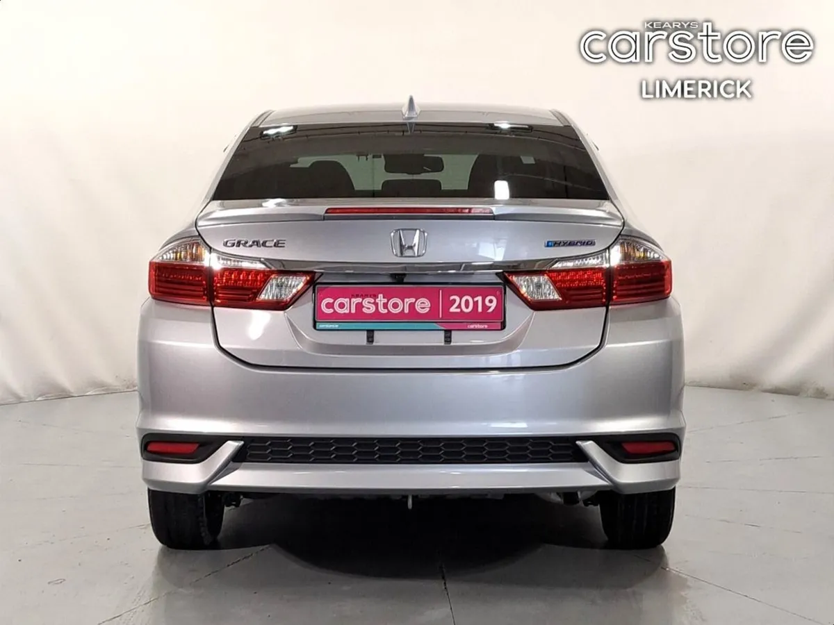 Honda Grace 1.5 Hybrid Auto - Image 4