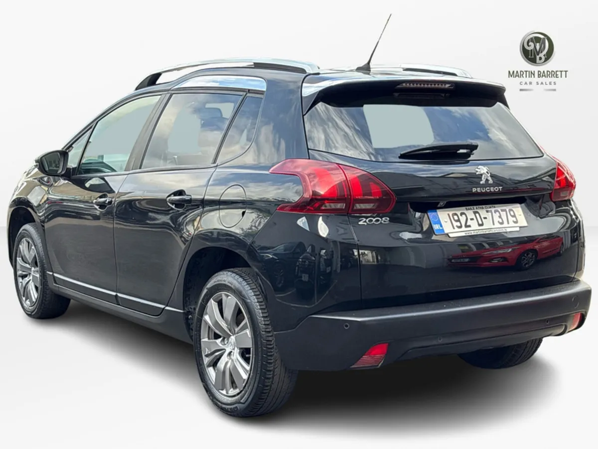 Peugeot 2008 ACTIVE 1.2 PURETECH 82 6. 6.2 4DR - Image 4