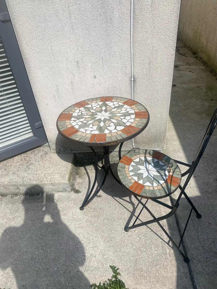 Bistro set - Image 1