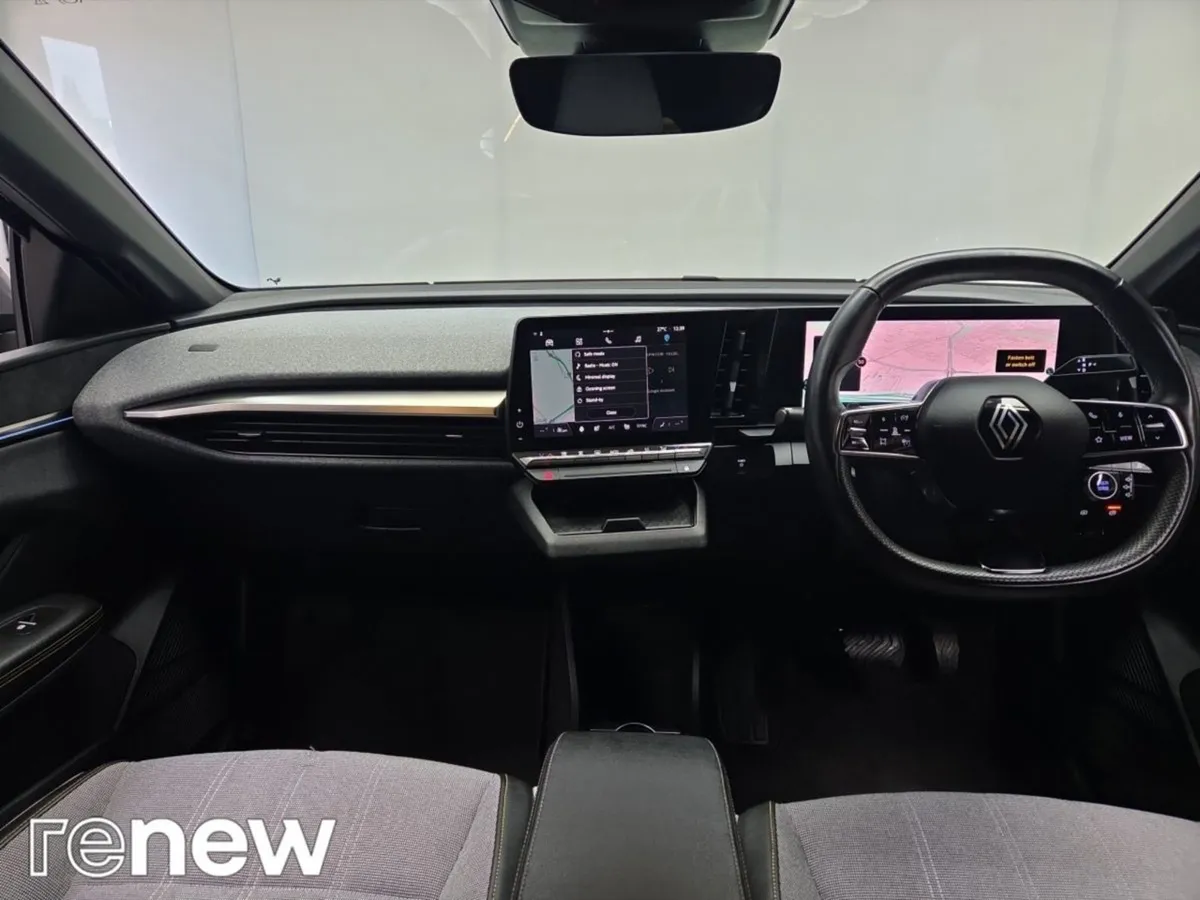 Renault Megane E-Tech Ev60 220hp Techno - Image 3