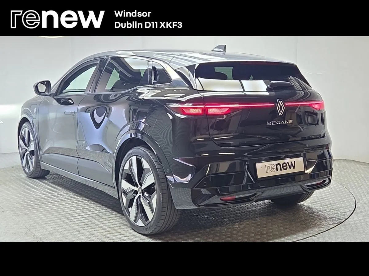 Renault Megane E-Tech Ev60 220hp Techno - Image 4