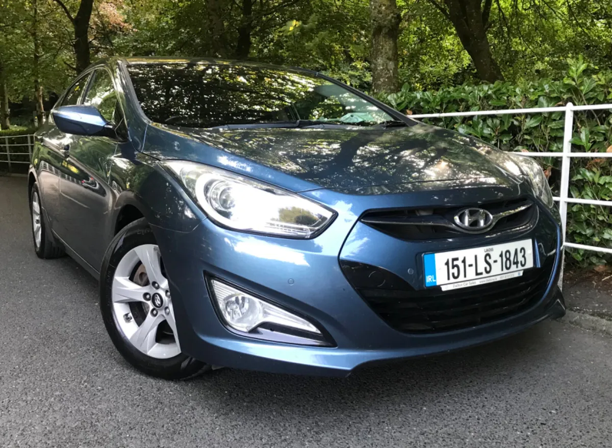 Hyundai i40 1.7 CRDI Deluxe Edition - Image 1