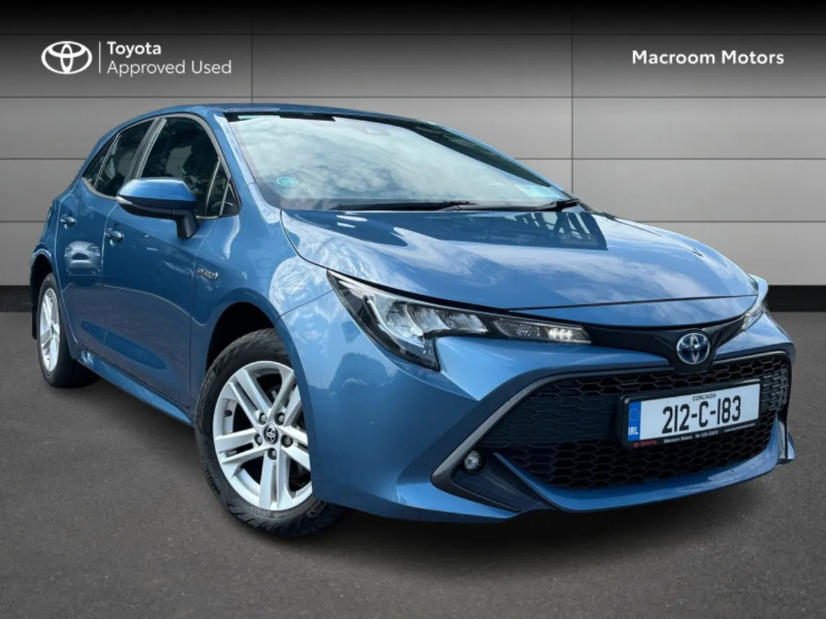Toyota Corolla HYBRID LUNA H/ H/B 4DR AUTO A - Image 1