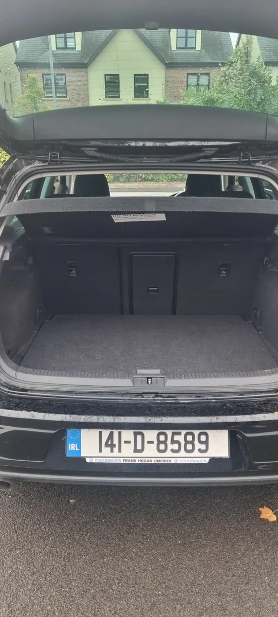 Volkswagen Golf 2014 - Image 2