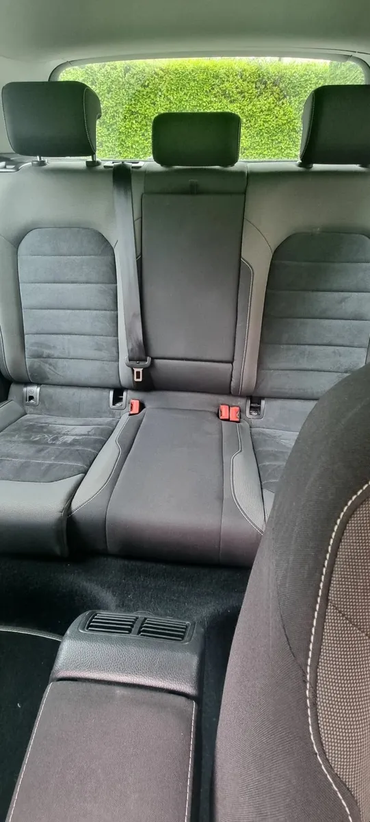 Volkswagen Golf 2014 - Image 4