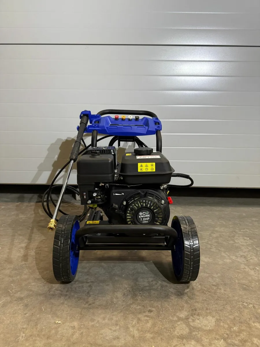 7HP Petrol Pressure Washer 2900psi 10LPM - Image 3