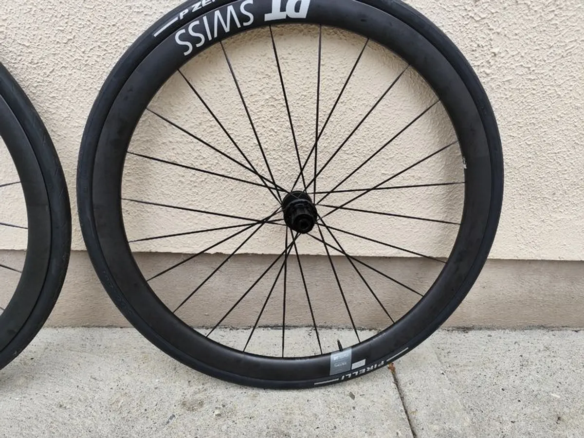 DT Swiss 38mm Carbon Wheelset - Image 2
