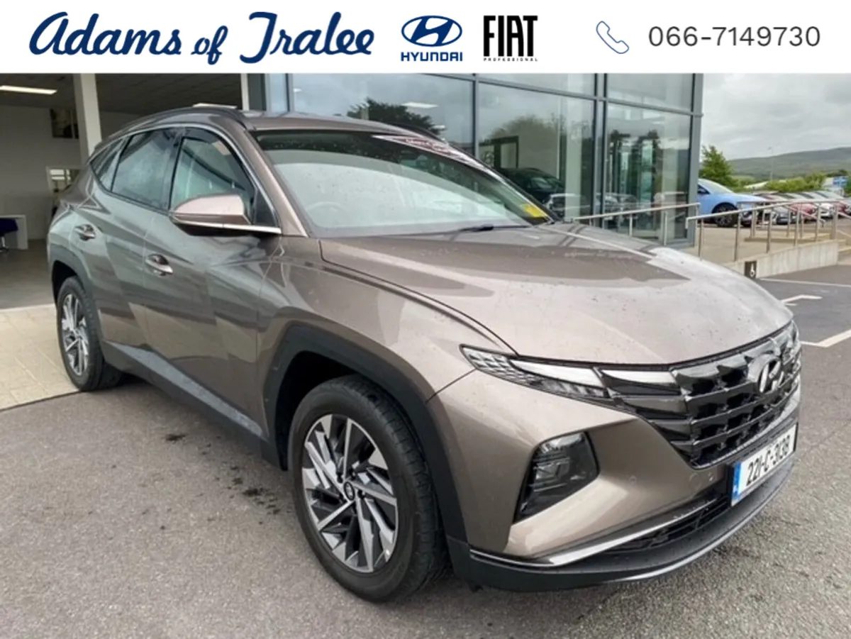 Hyundai Tucson IX35 EXECUTIVE PLUS DIESEL 5 5DR - Image 1