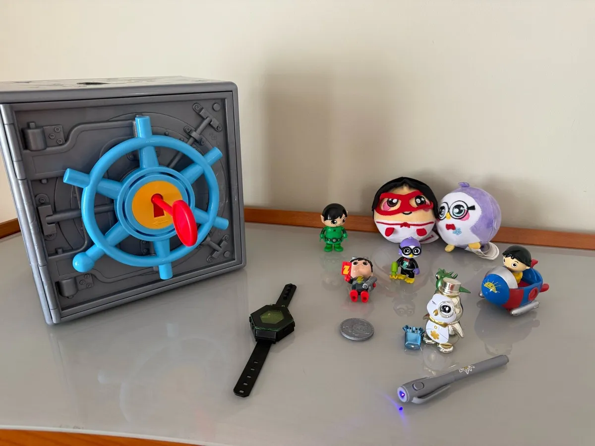 Ryan’s world bundle including large safe - Image 1