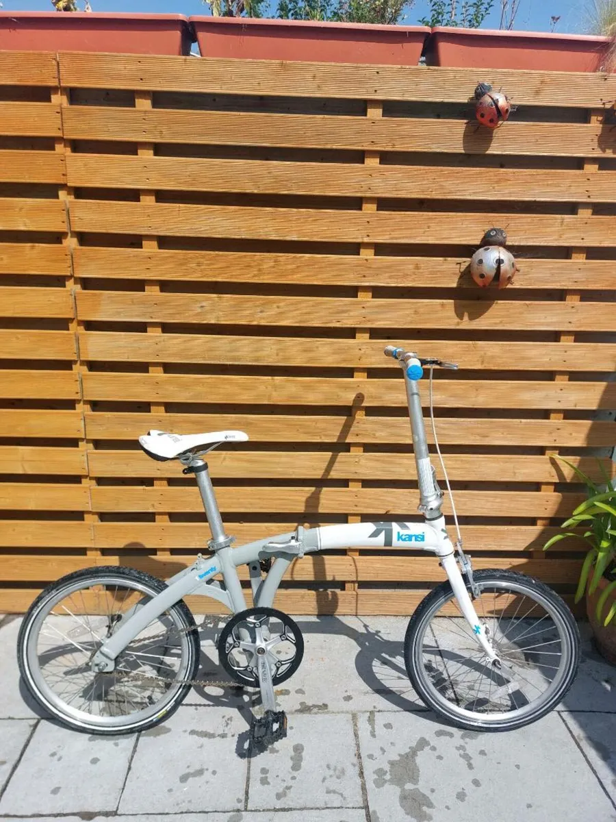 Commuter Folding Bike- Single Speed - Image 1