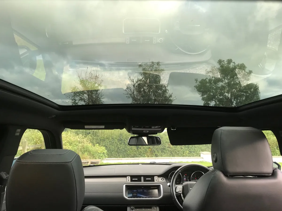 Land Rover Range Rover Evoque TD4 2018 HSE - Image 4