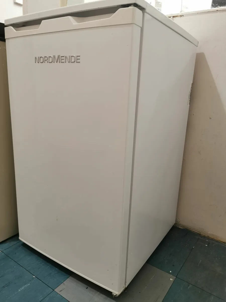 Under counter fridge - Image 3