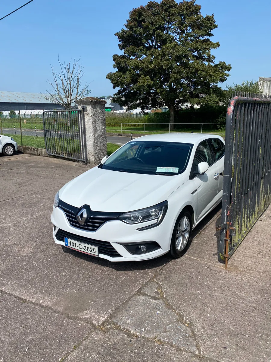 Renault Megane 2018 - Image 3