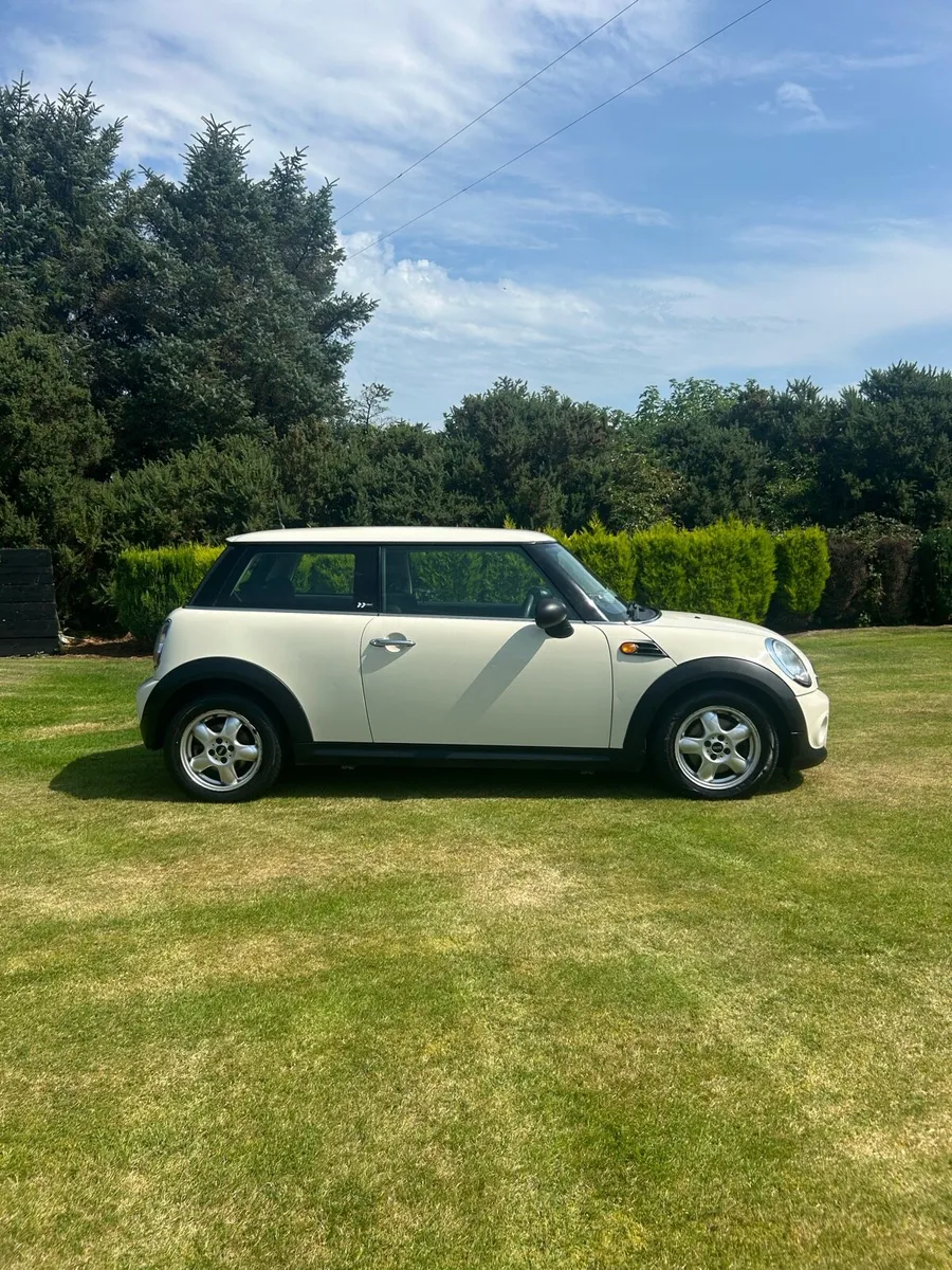 2012 Mini first 1.6 3 door NEW NCT 07/26 - Image 2
