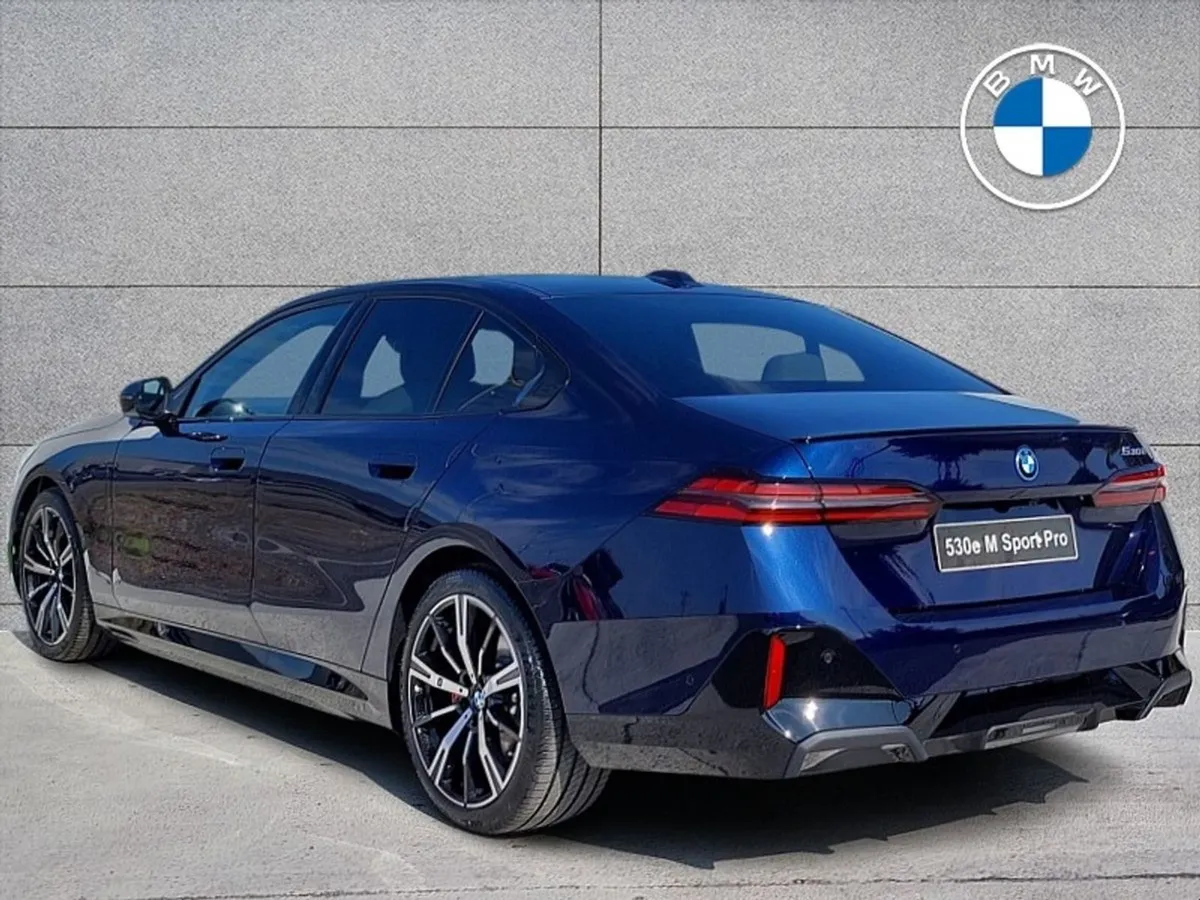 BMW 5 Series 530e M Sport Pro - Image 2