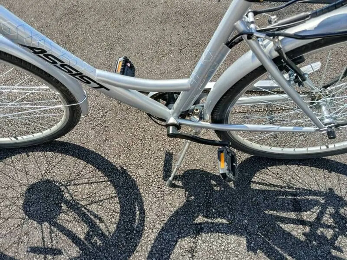 electric bicycle - Image 3