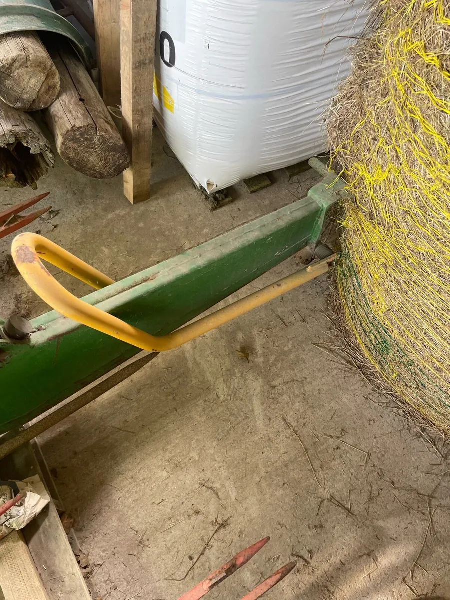 Mchale bale splitter - Image 4