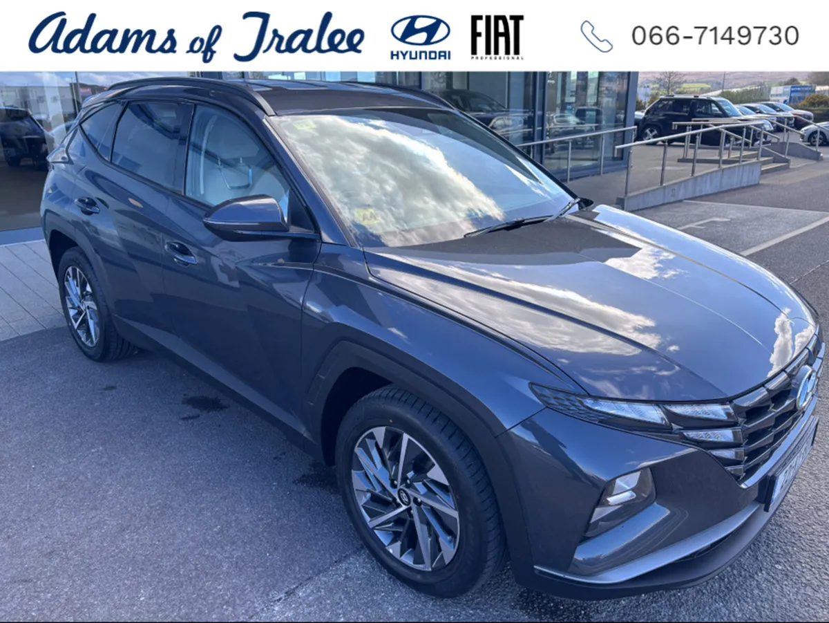 Hyundai Tucson IX35 EXECUTIVE 5DR - Image 1
