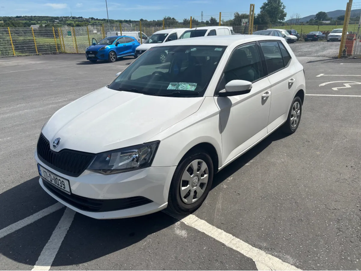 Skoda Fabia ACTIVE 1.0 MPI 60HP 4DR - Image 4