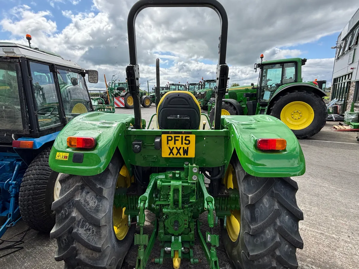 John Deere 5055E - Image 4
