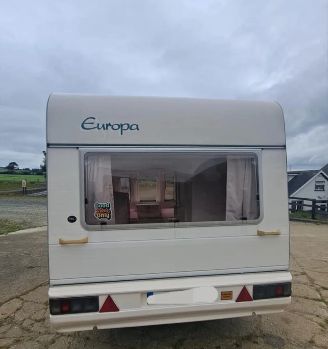 4 berth caravan and full awning - Image 4