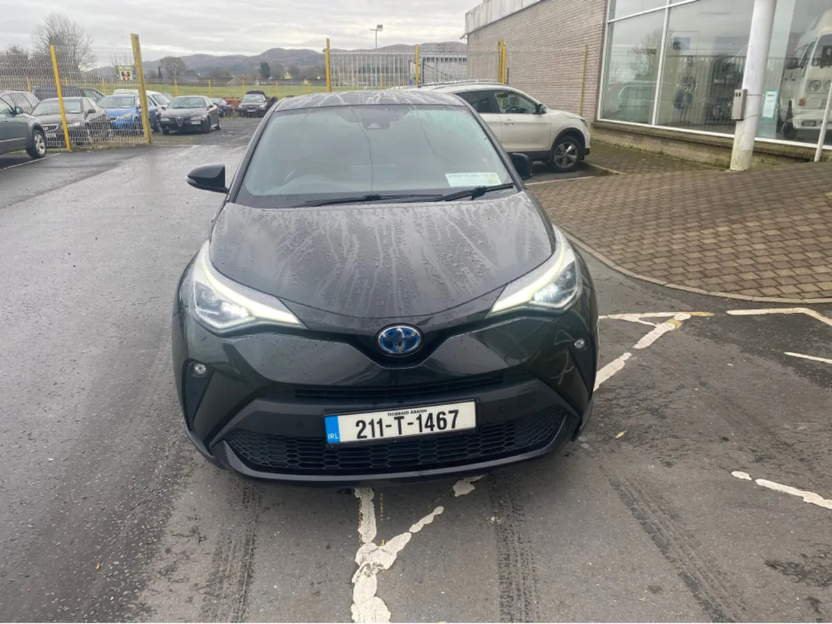 Toyota C-HR 1.8 HYBRID SOL 4DR AUTO - Image 3