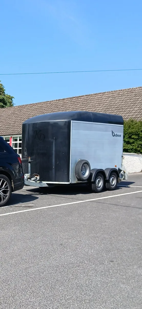 Debon box trailer - Image 1