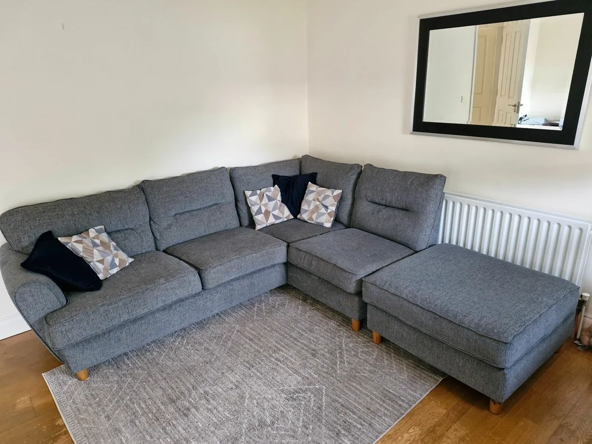 Corner Sofa - Image 1