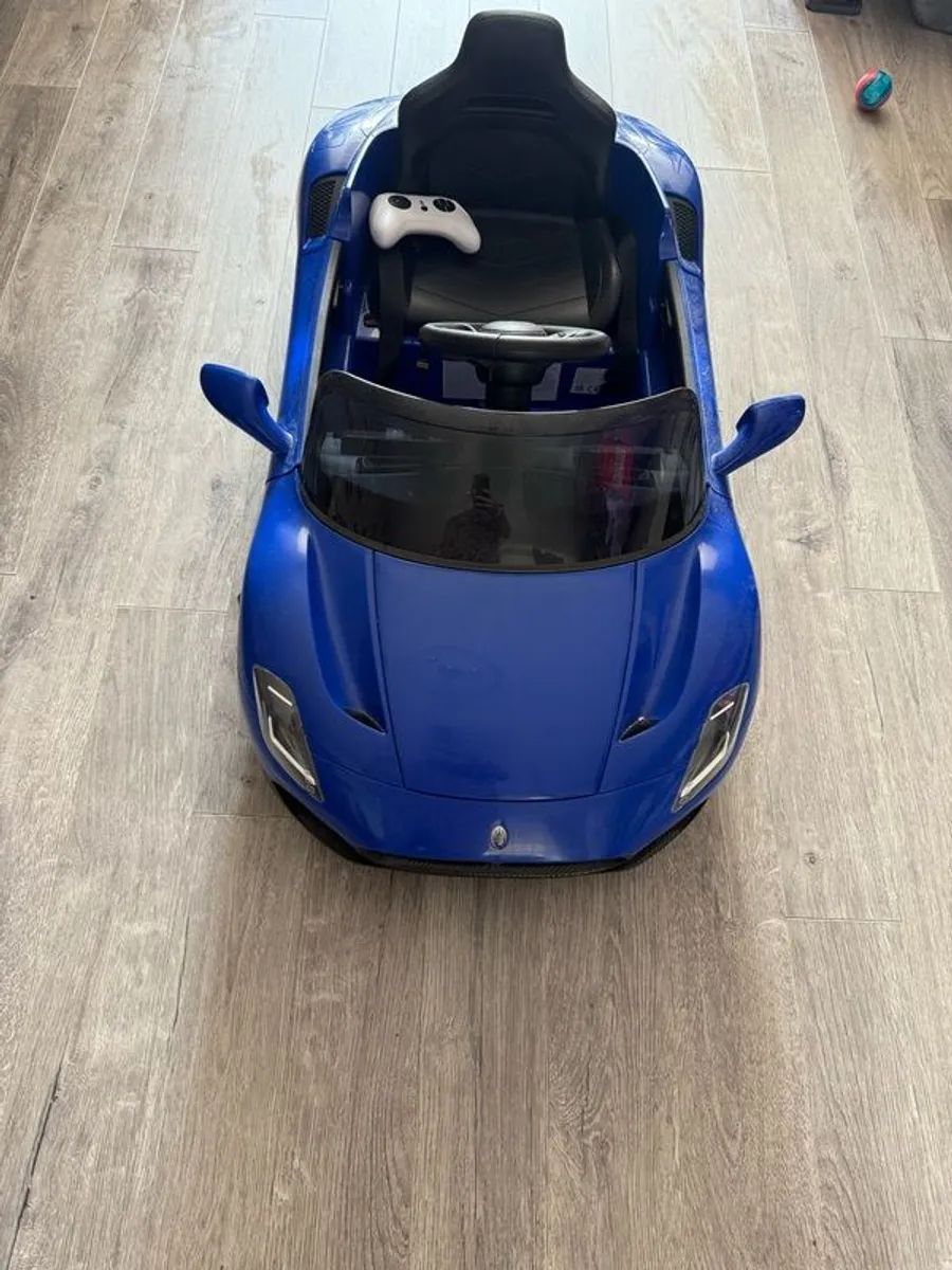 maserati ride on child car - Image 1