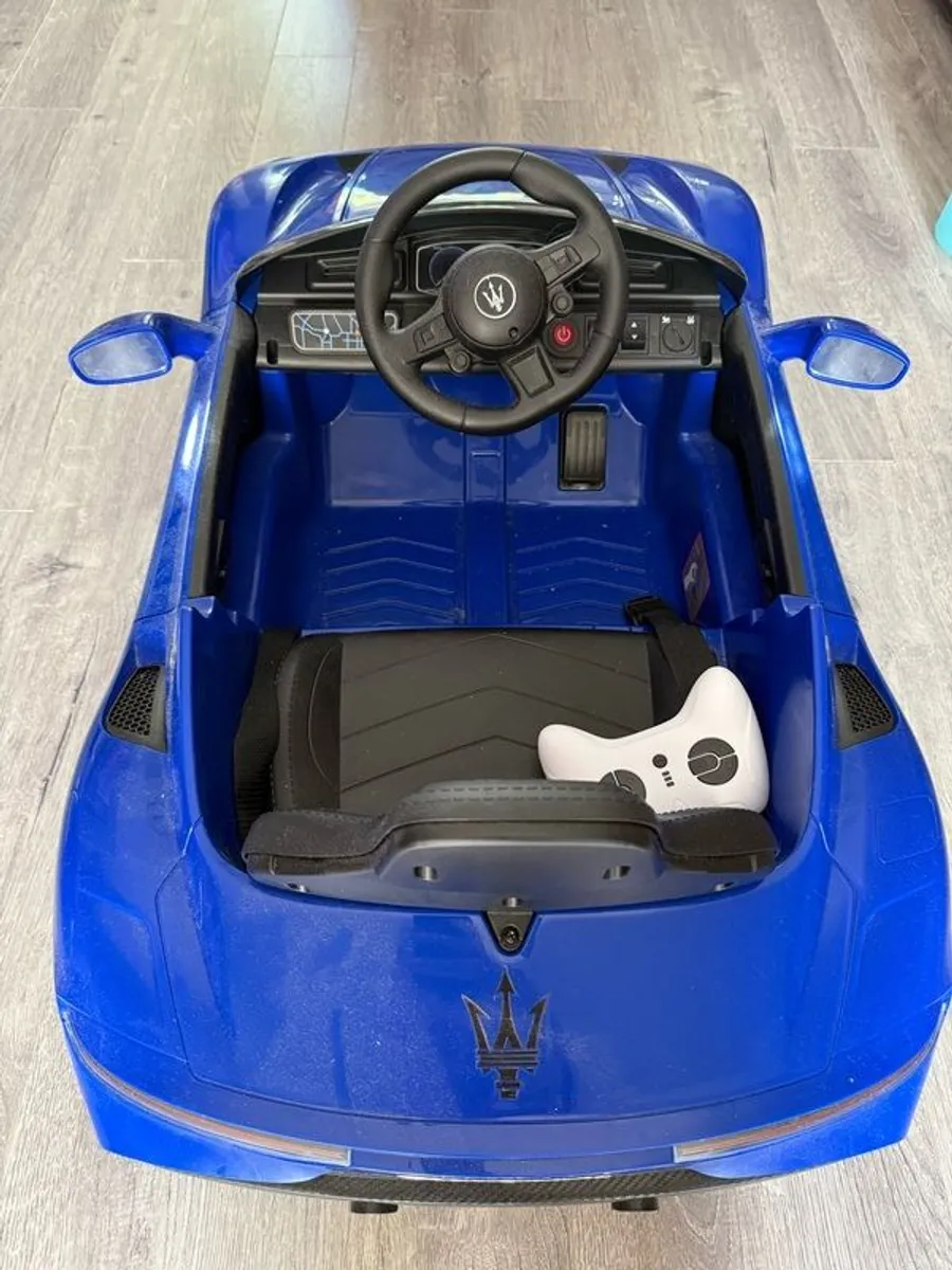maserati ride on child car - Image 2
