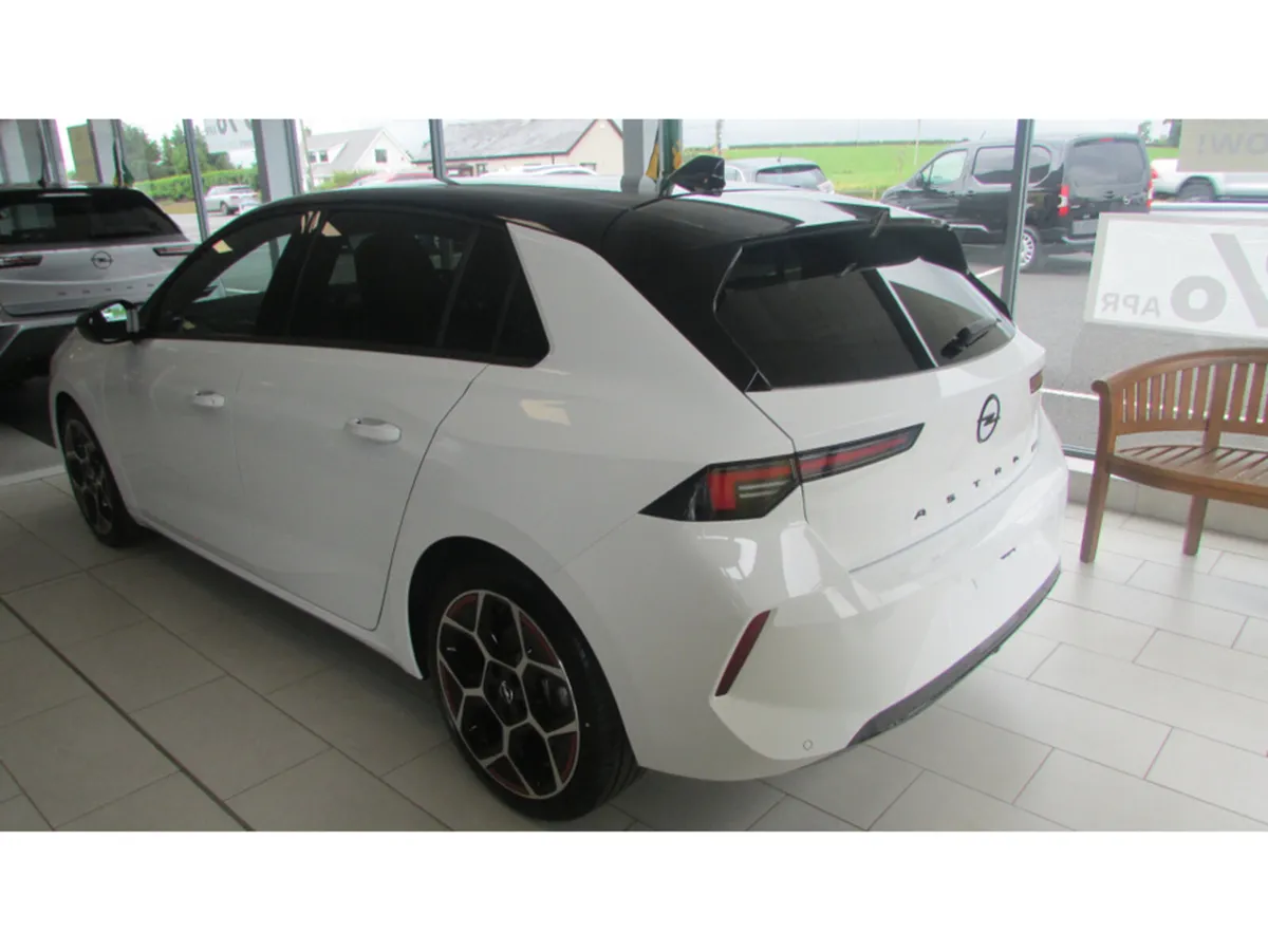 Opel Astra GS 1.2T 130PS PETROL 252 REGISTRATION - Image 3