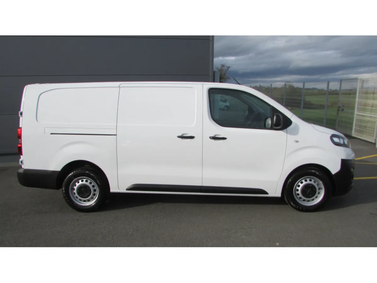 Opel Vivaro KOMFORT MODEL - Image 3