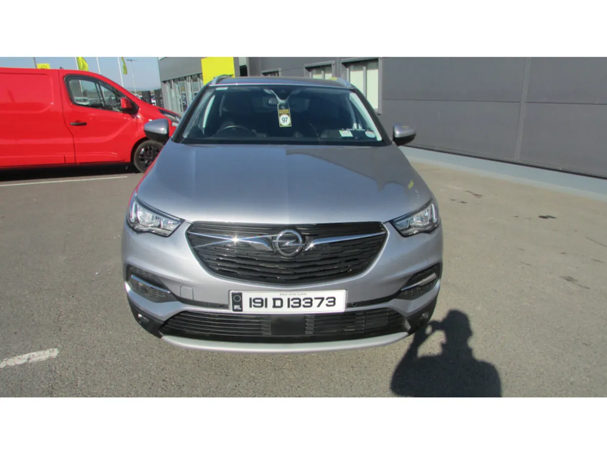 Opel Grandland X SRI 1.5 D-TURBO 130PS - Image 3
