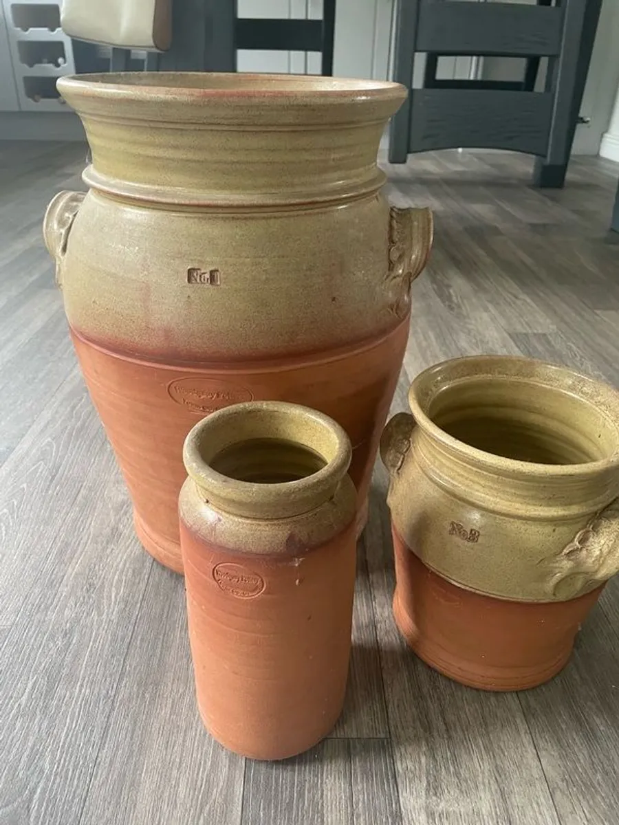 Coffee Table & Ceramic Pots - Image 1