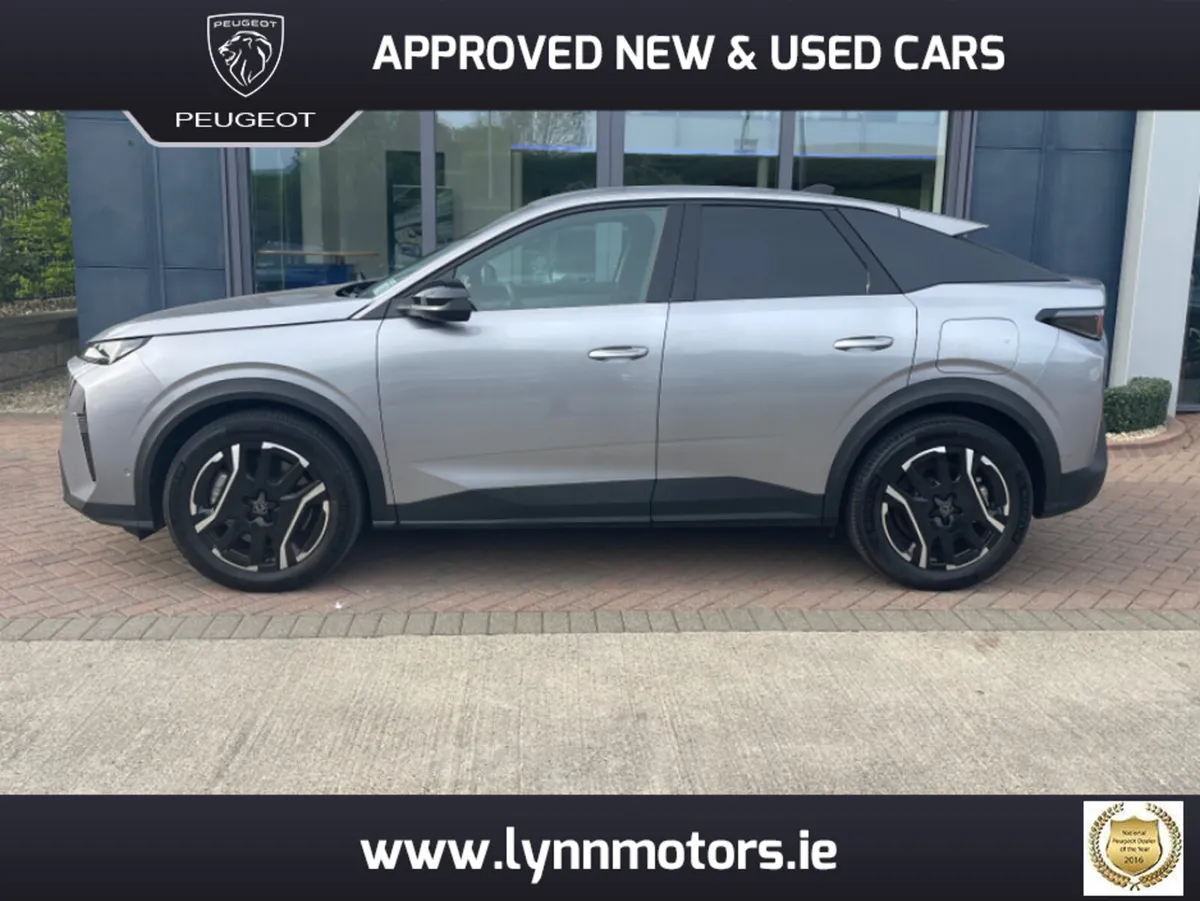 Peugeot 3008 ALLURE 73KWH 210BHP 4DR - Image 4