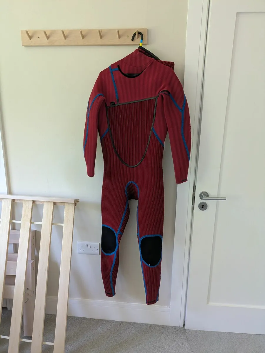 Wetsuit - Image 3