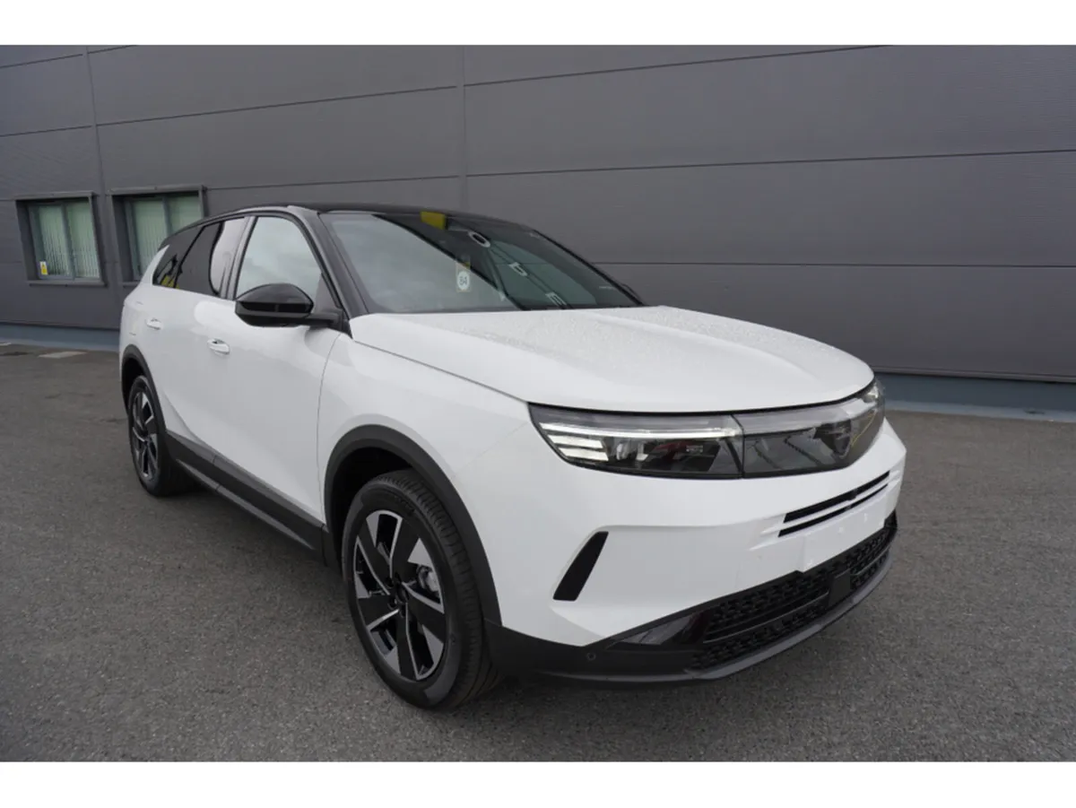 Opel Grandland GS LUX HYBRID ONLY 1 IN IRELAND - Image 2