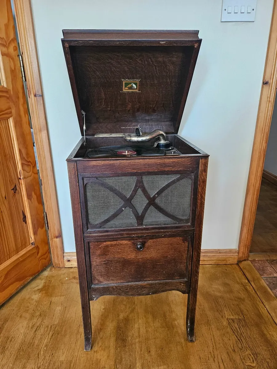 Vintage 'His Master's Voice' Gramophone - Image 4