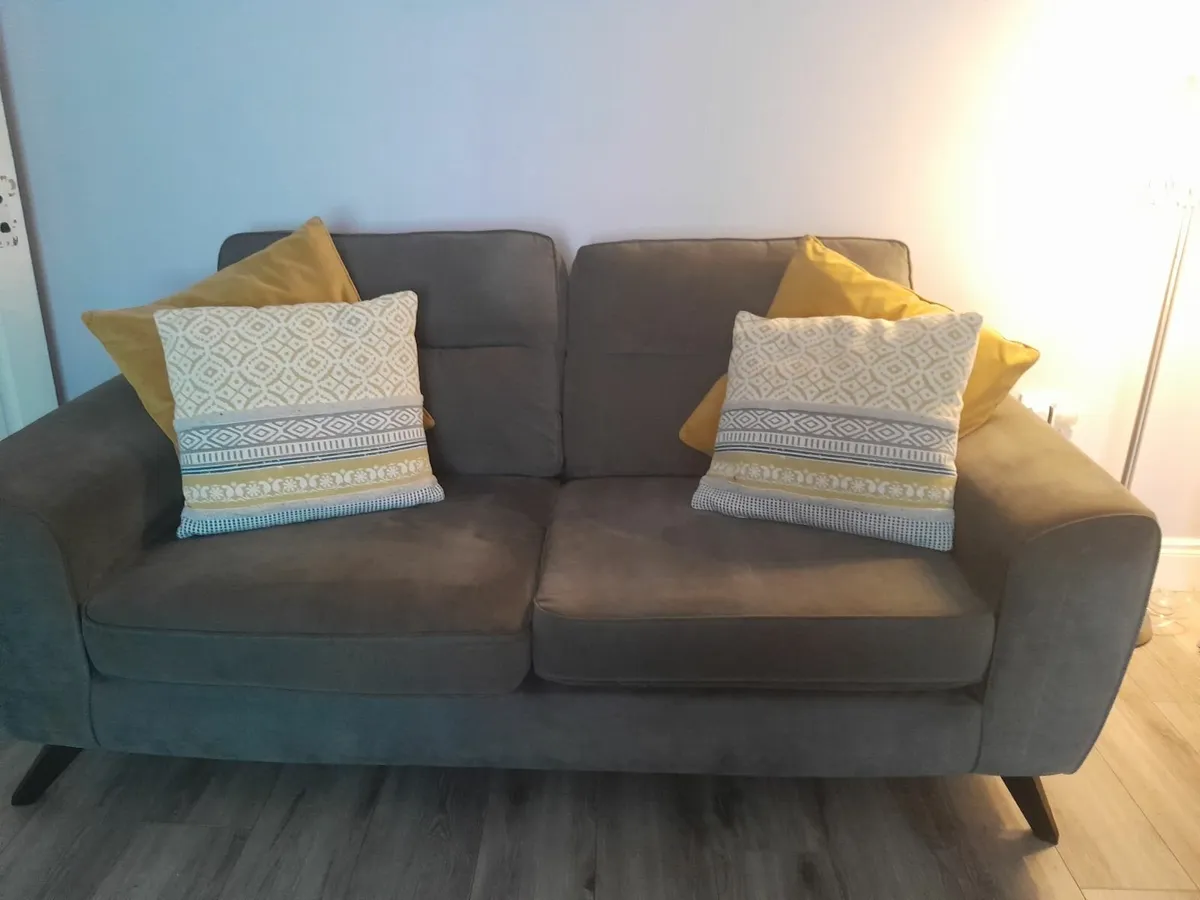 Three seater sofas - Image 3