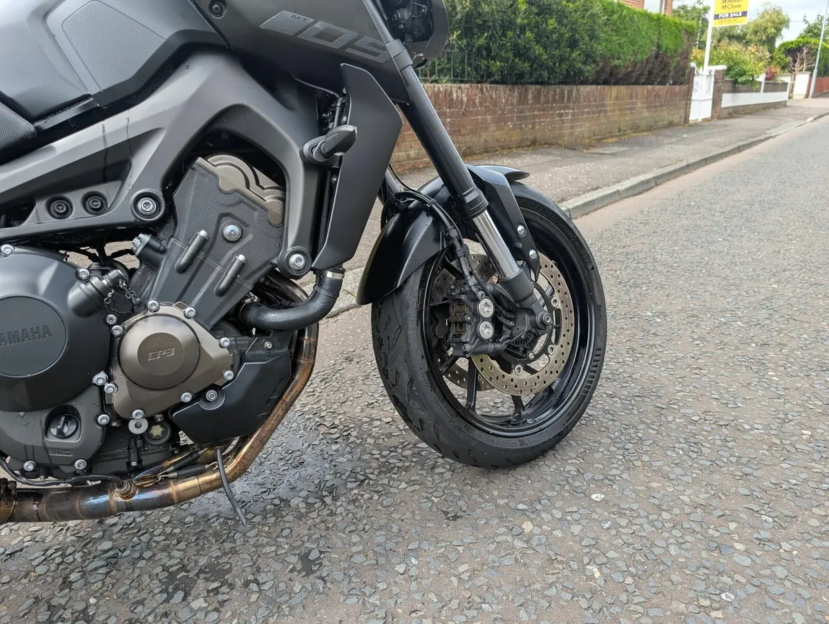 YAMAHA MT 2017 - Image 4