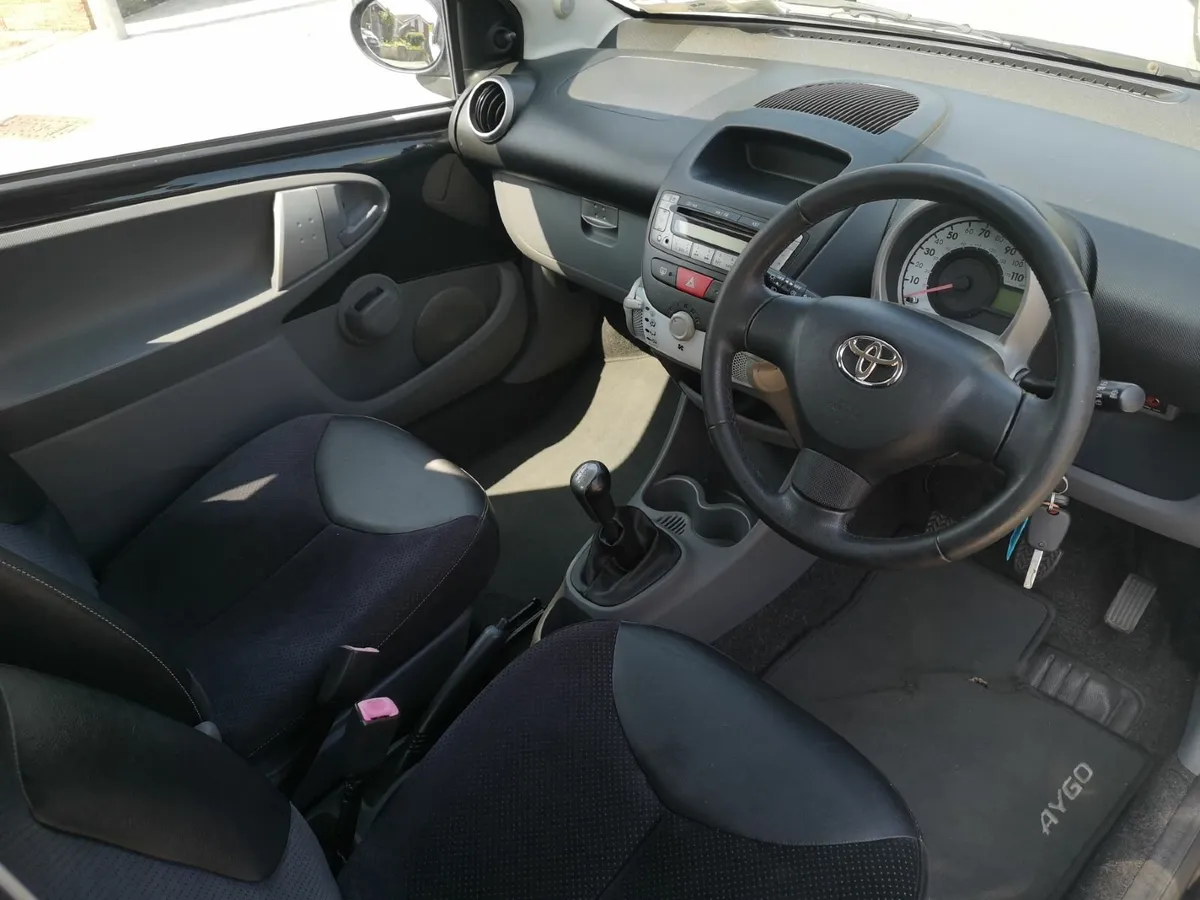Toyota Aygo 2010 - Image 3