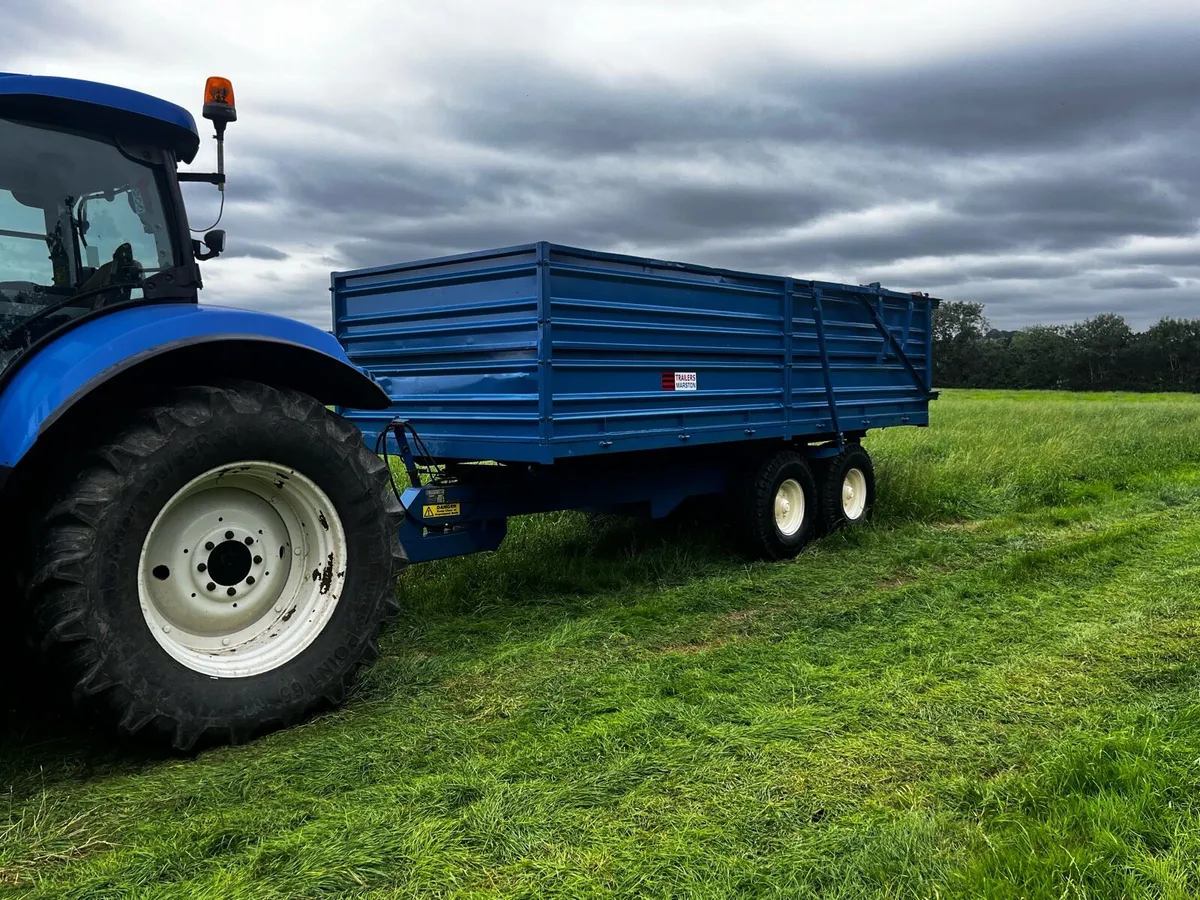 Grain trailer - Image 1