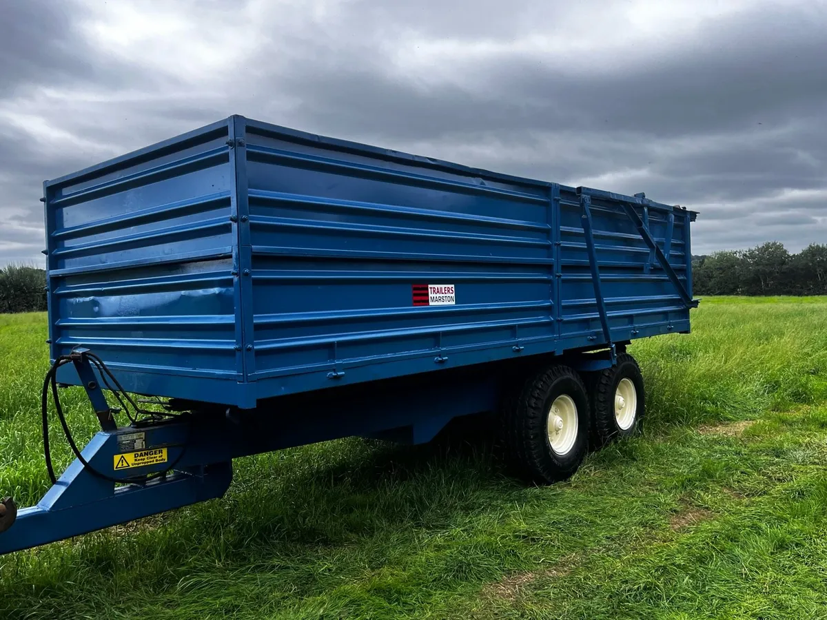 Grain trailer - Image 2