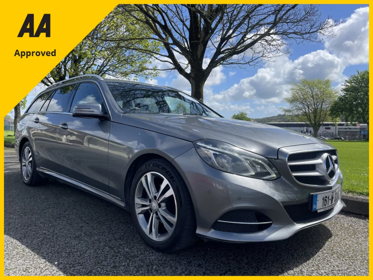 Mercedes-Benz E-Class E220 BLUETEC SE 5DR AUTO FRE - Image 4