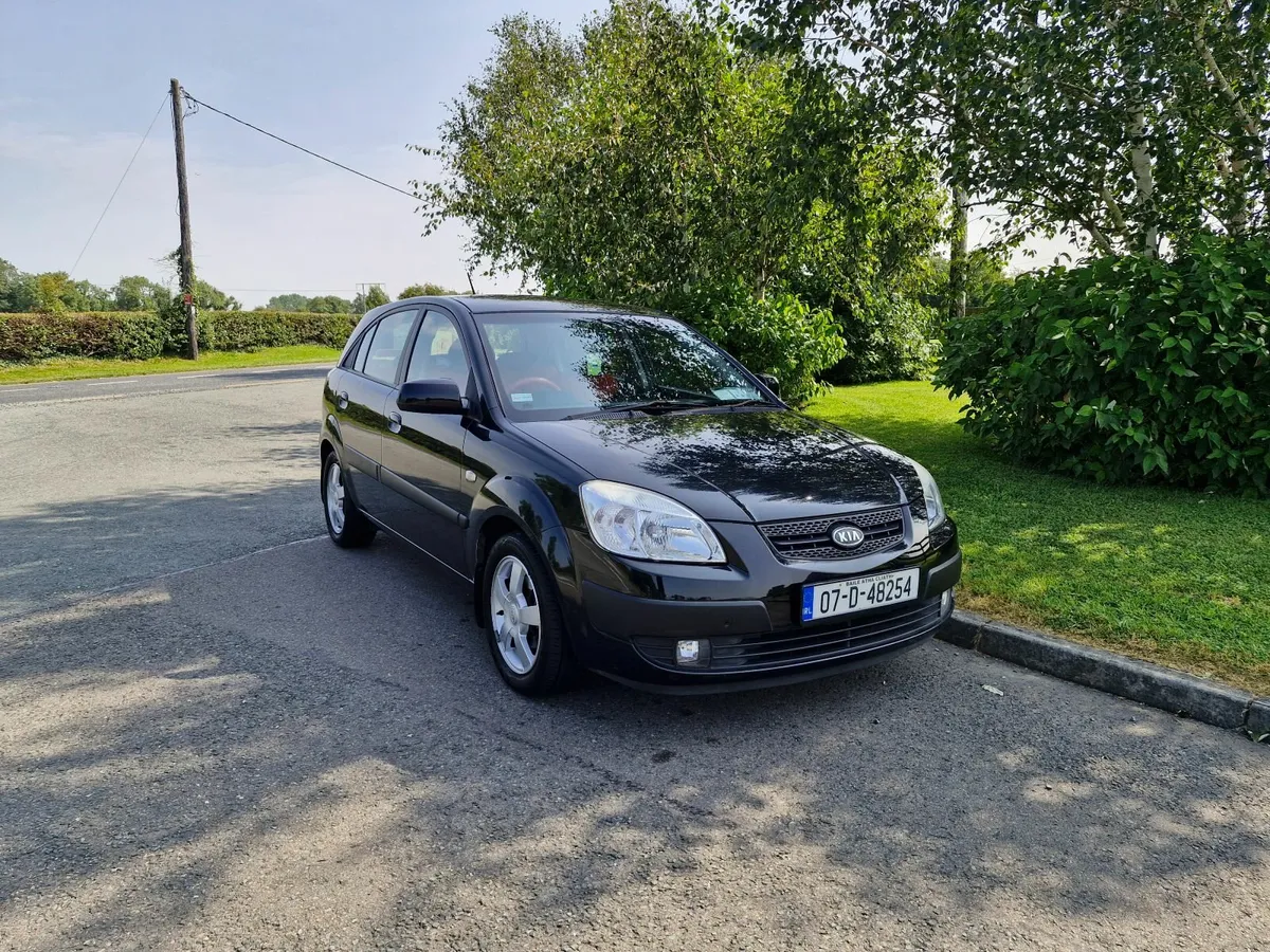 Kia Rio (NCT TESTED AND TAXED)!!! - Image 1