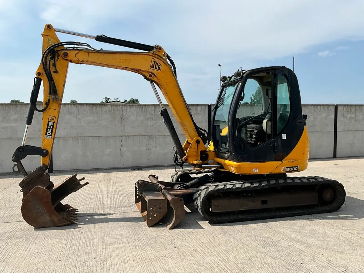 JCB 8080 8 TON MIDI DIGGER - Image 3