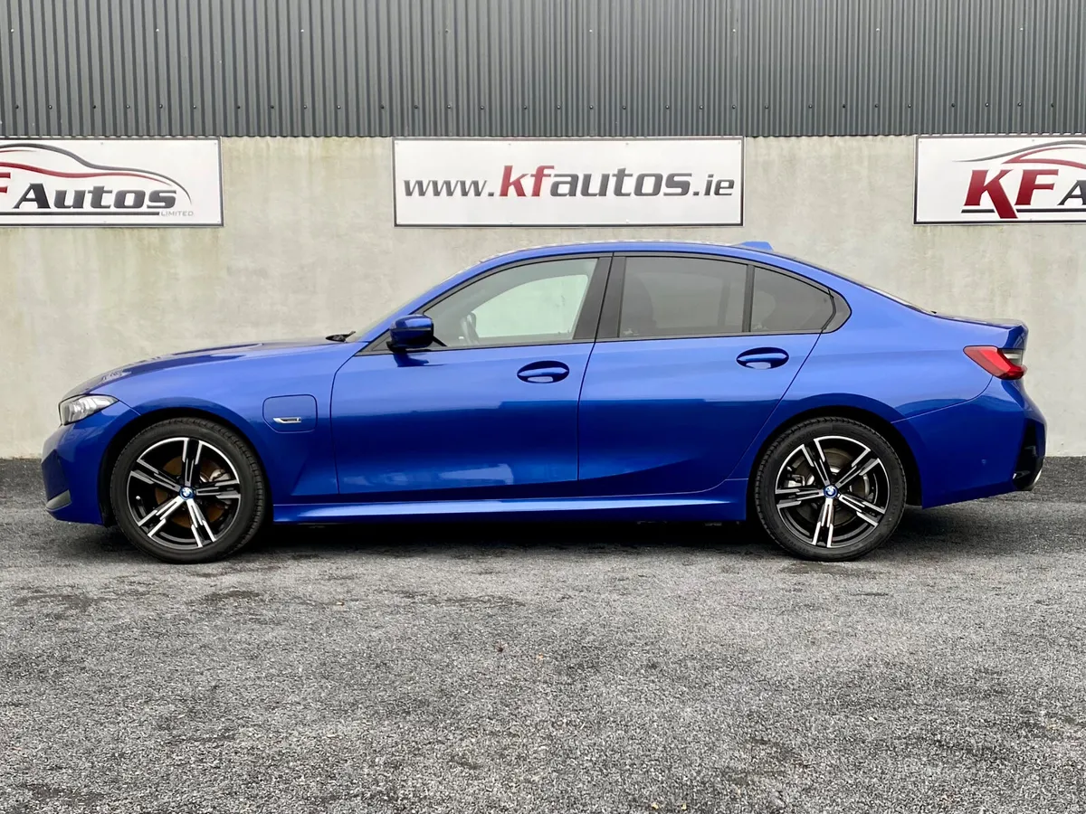 BMW 3 Series 330e M Sport PHEV 290BHP Auto - Image 4