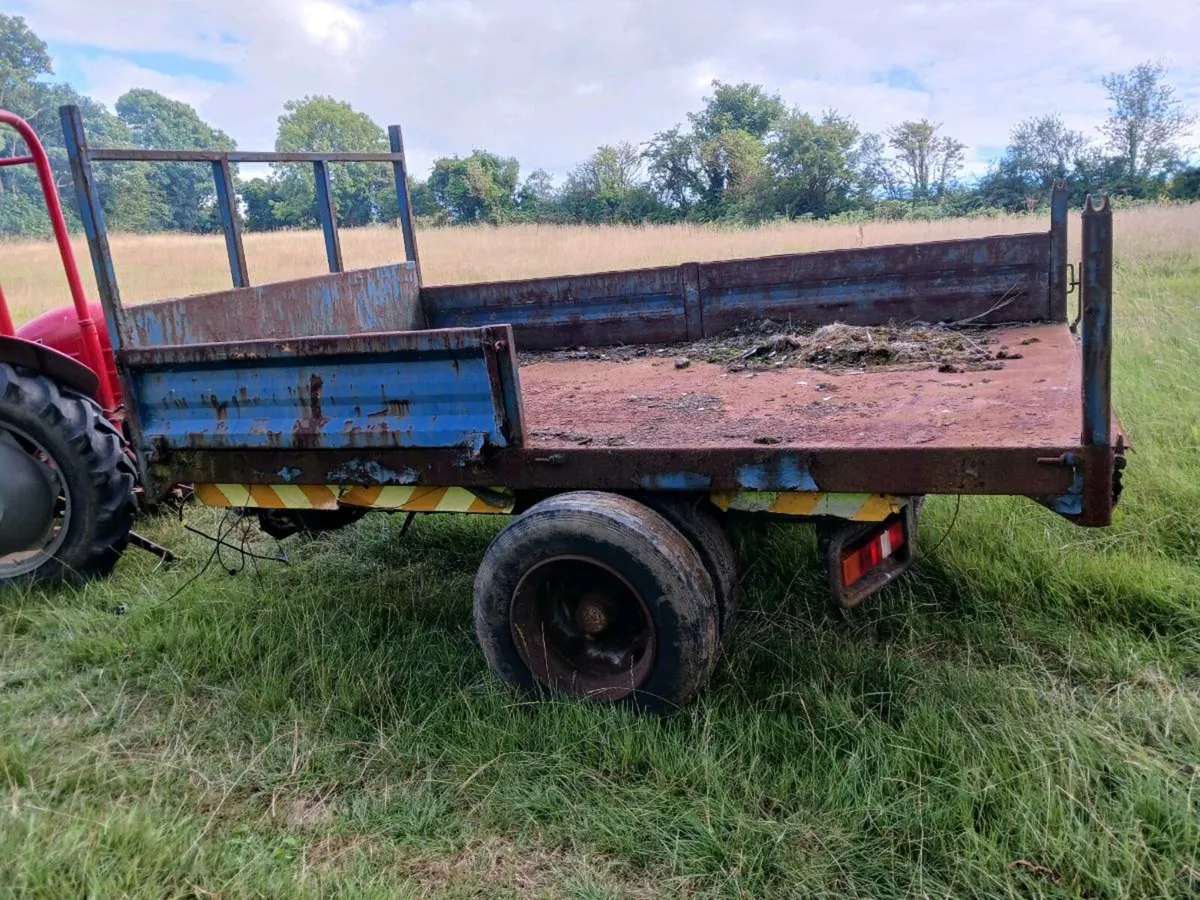 Tipping trailer - Image 3